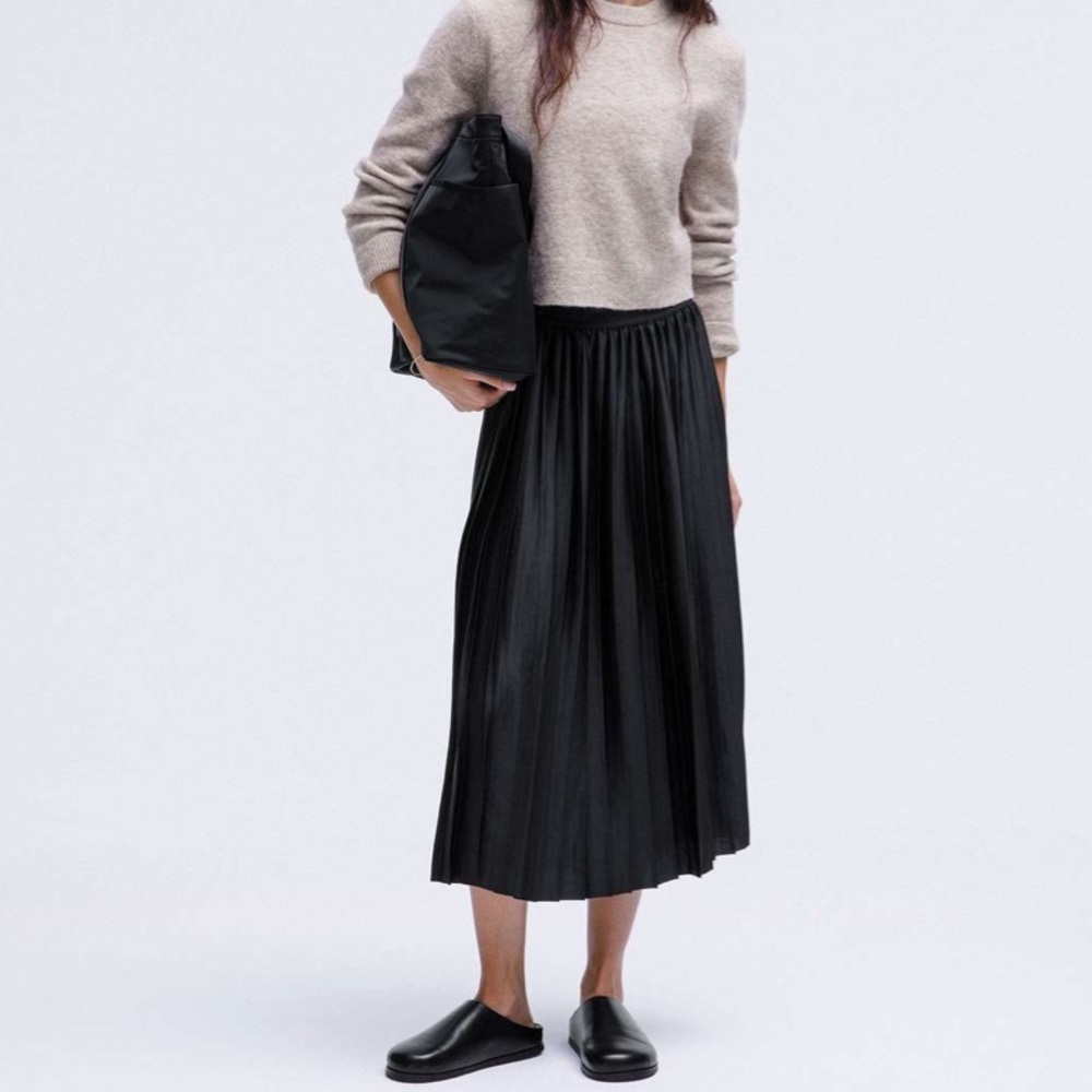 lululemon Pleated Midi Skirt